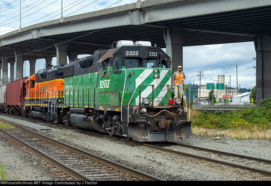 BNSF 2322